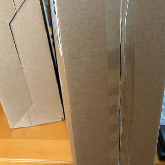 TWO (2) Brand New in Box Tempur Pedic Tempur-Adapt ProLo 2.0 Queen Pillows - Picture 4 of 8